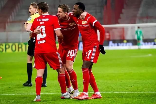 拜仁明年3月举办贝肯鲍尔杯传奇赛